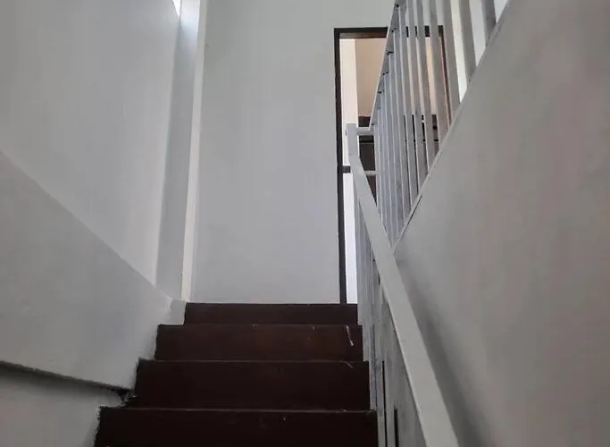 Auntythong House Apartment