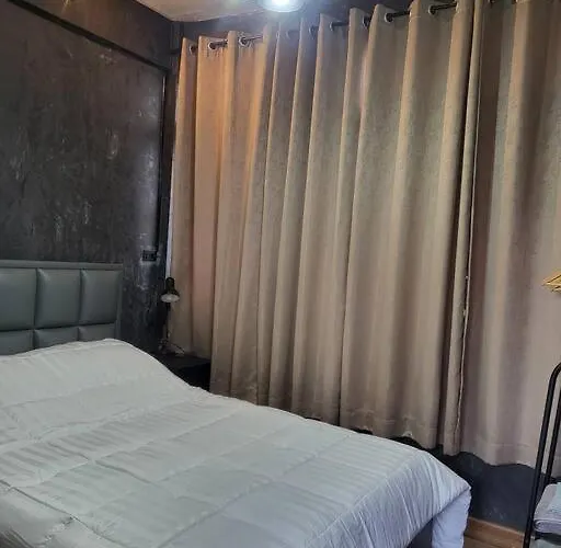 Auntythong House Bangkok